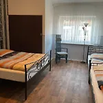 Hostel Pension&hostel Anna - Monteurzimmer Munich