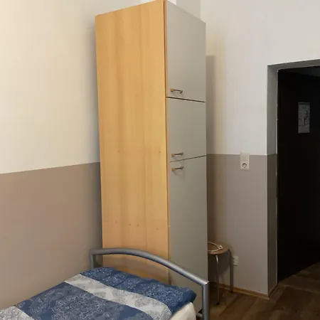 Pension&hostel Anna - Monteurzimmer Mnichov