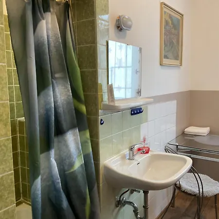 Hostel Pension&hostel Anna - Monteurzimmer Mnichov