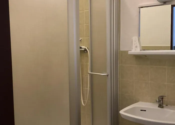 Albergue Pension&hostel Anna - Monteurzimmer *