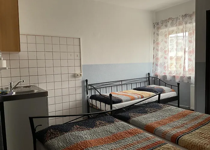 Pension&hostel Anna - Monteurzimmer Albergue