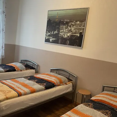 Pension&hostel Anna - Monteurzimmer München