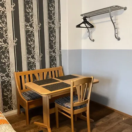 Pension&hostel Anna - Monteurzimmer Хостел Мюнхен