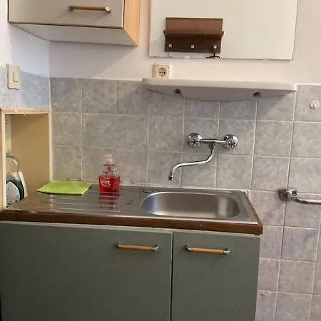 Pension&hostel Anna - Monteurzimmer Хостел