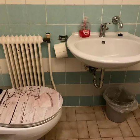 Pension&hostel Anna - Monteurzimmer * Monachium