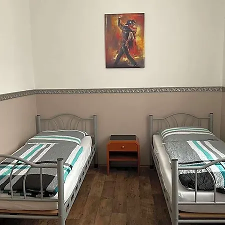 Pension&hostel Anna - Monteurzimmer * 뮌헨