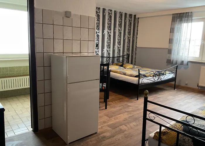 Pension&hostel Anna - Monteurzimmer * München