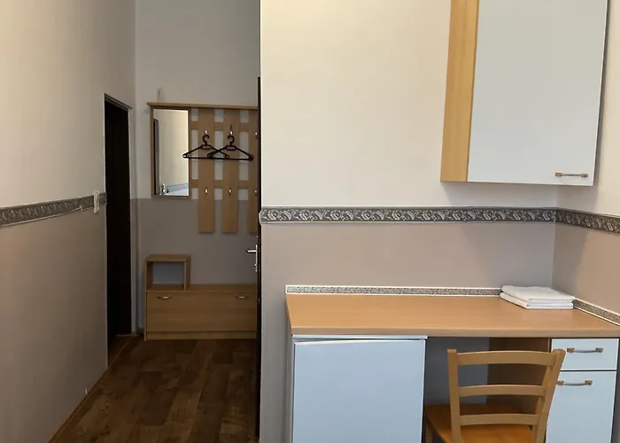 אכסניה Pension&hostel Anna - Monteurzimmer