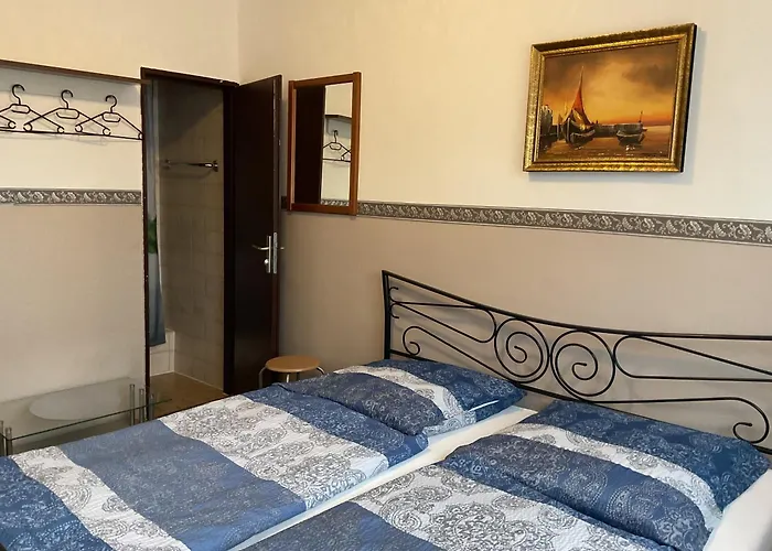 Pension&hostel Anna - Monteurzimmer Hostel *