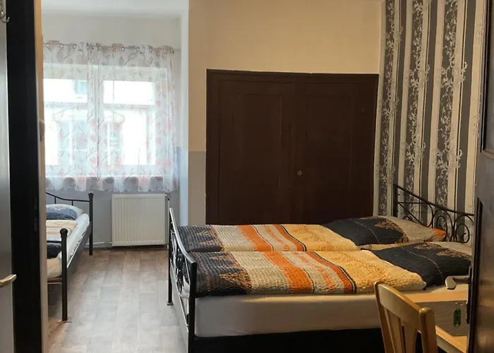 Hostel Pension&hostel Anna - Monteurzimmer München