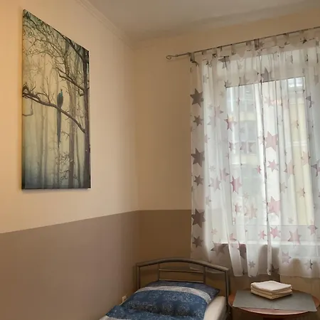 Pension&hostel Anna - Monteurzimmer Auberge de jeunesse Munich