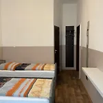 Pension&hostel Anna - Monteurzimmer Hostel Mnichov