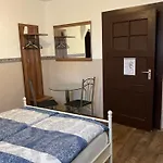 Hostel Pension&hostel Anna - Monteurzimmer