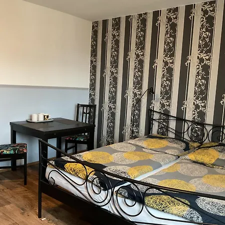 Pension&hostel Anna - Monteurzimmer Munich