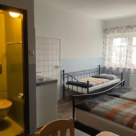 Pension&hostel Anna - Monteurzimmer