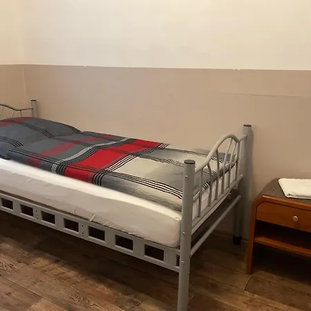 Pension&hostel Anna - Monteurzimmer *