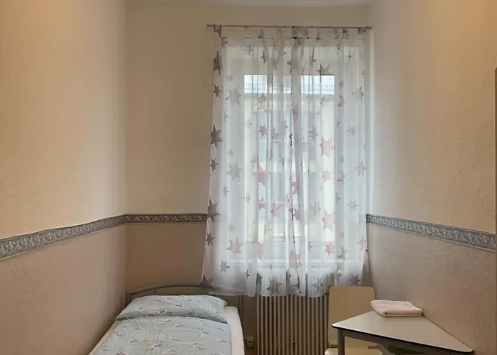 Pension&hostel Anna - Monteurzimmer * Monaco di Baviera